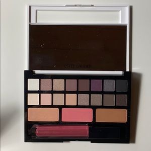 Estee Lauded eyeshadow palette